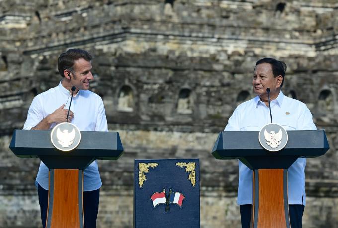 Macron