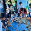 PT Brantas Abipraya (Persero) mengadakan program konversasi laut dengan menanam ribuan bibit terumbu karang di perairan Bangsring, Kabupaten Banyuwangi, Jawa Timur yang bertujuan untuk memulihkan ekosistem laut yang rusak akibat eksploitasi masif sejak tahun 1990-an.